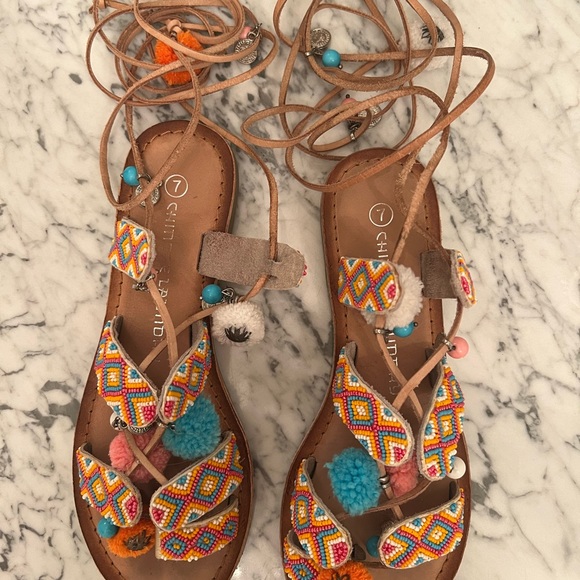 Gladiator sandals with pom poms by Chinese Laundry - Picture 4 of 4